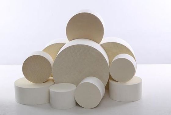 MgO Al2O3 SiO2 Ceramic Honeycomb Catalyst Support In All On Road Off Road Vehicles Machinery